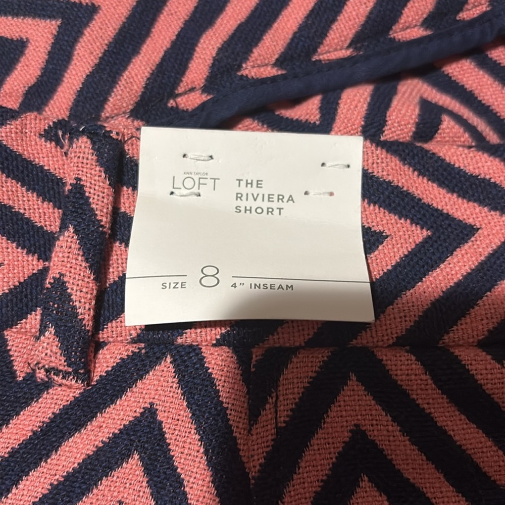 NWT LOFT SZ 8 Pink & Navy Chevron Riviera  Shorts - Picture 4 of 8